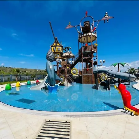 Perfect With Stunning Views Appartement *