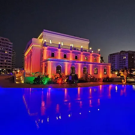 Perfect With Stunning Views *