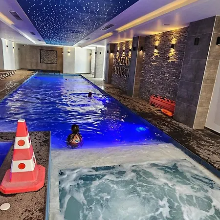 Perfect With Stunning Views *