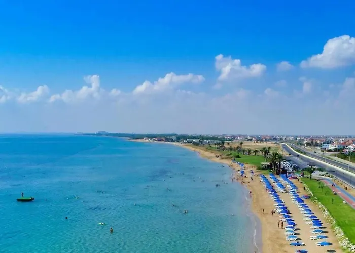 Perfect With Stunning Views * Trikomo